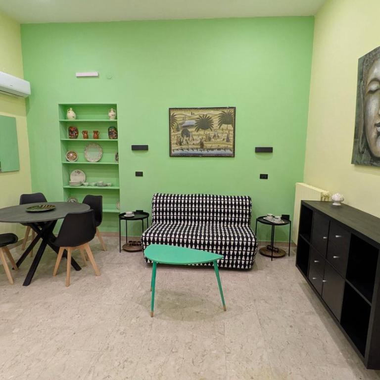 Eagle & Dolphin Holiday Home - Two-Bedroom Apartment - 7