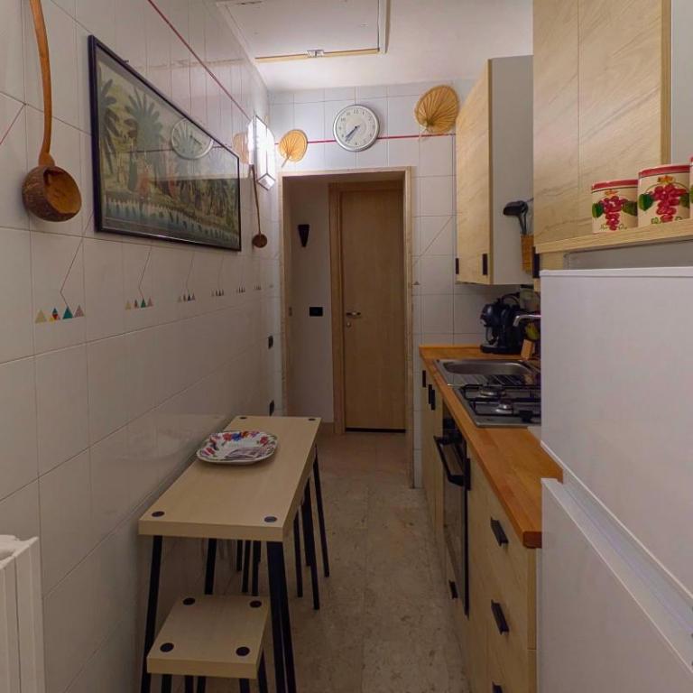 Eagle & Dolphin Holiday Home - Two-Bedroom Apartment - 13