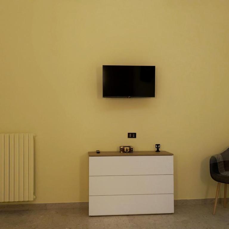 Eagle & Dolphin Holiday Home - Two-Bedroom Apartment - 14