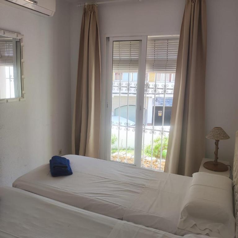 BAJAMAR I 9 MENYBER - Apartamento - 24