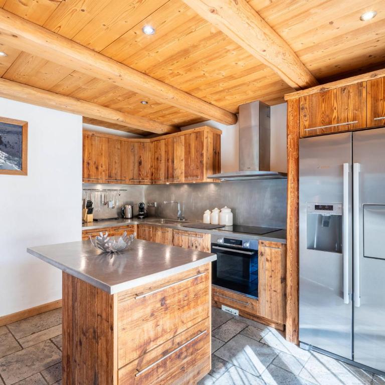 Chalet traditionnel 5 chambres, 10 pers, parking, terrasse, proche La Balme - FR-1-459-210 - Chalet - 8