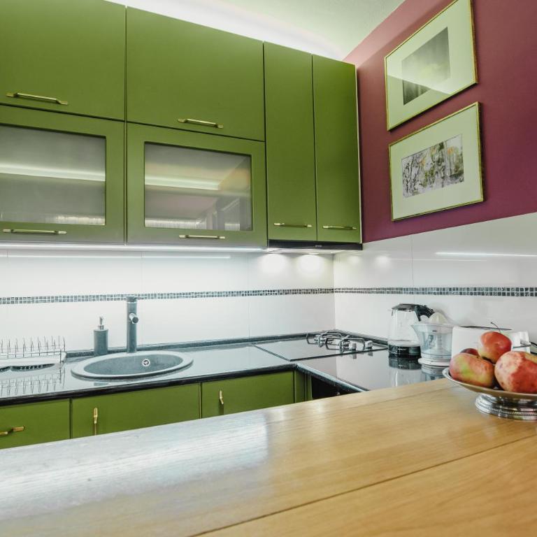 City Center Apartment with parking - Standardni Apartman - 9