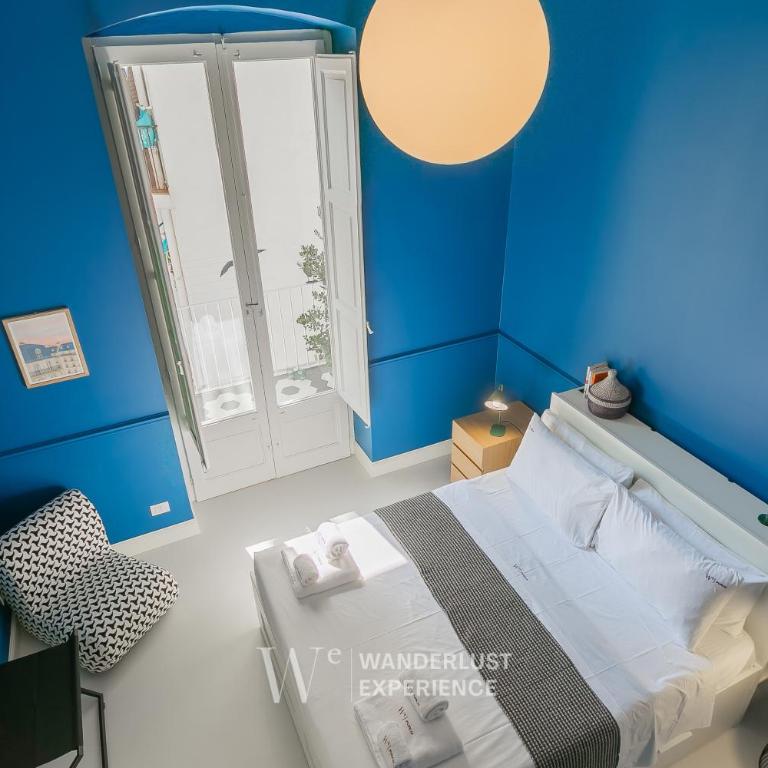 Wanderlust Experience Deco House - Appartamento con 2 Camere da Letto e Balcone - 1