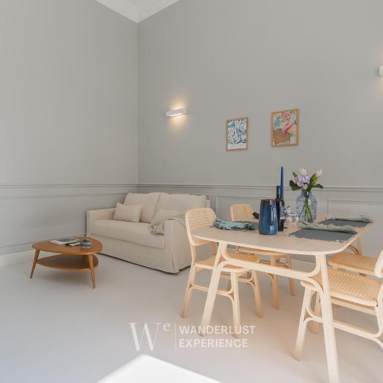 Wanderlust Experience Deco House - Appartamento con 2 Camere da Letto e Balcone - 30