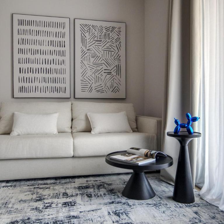 AZULIS 7 Pisano - 2BR Apt, 2 Terraces, Lift & Parking, Aldo Moro Olbia - Two-Bedroom Deluxe Apartment with Balcony - 3