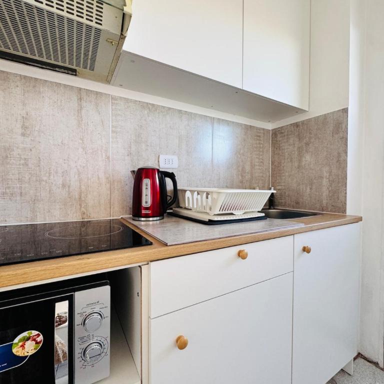 Moderno 3 dormitorios, cerca Movistar arena, Estadio Nacional, Fantasilandia, parking arriendo diario, cocina completa - Three-Bedroom Apartment - 24