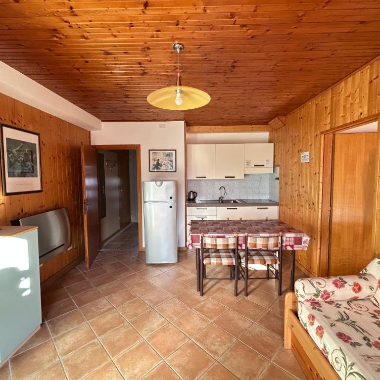 Alpine Nest 5 Min Walk to Ski Lift - Appartamento con 1 Camera da Letto - 1