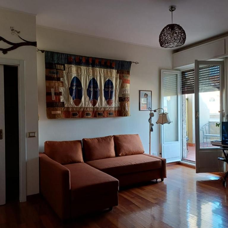Navigli con Terrazza - Appartamento Monolocale con Balcone - 1