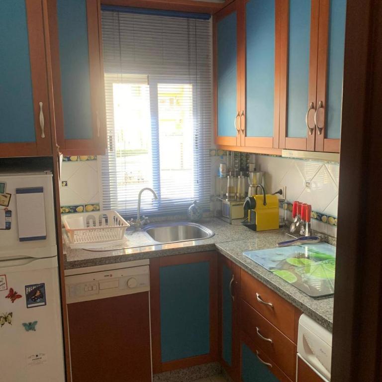 Apartamento Fuengirola Beach Vistas al Mar - Two-Bedroom Apartment with Balcony and Terrace - 11