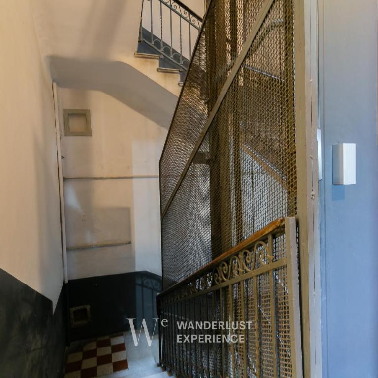 Wanderlust Experience Deco House - Appartamento con 2 Camere da Letto e Balcone - 50
