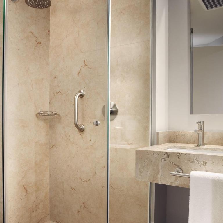 One Acapulco Diamante - Habitación Estándar - 1 cama grande - 4