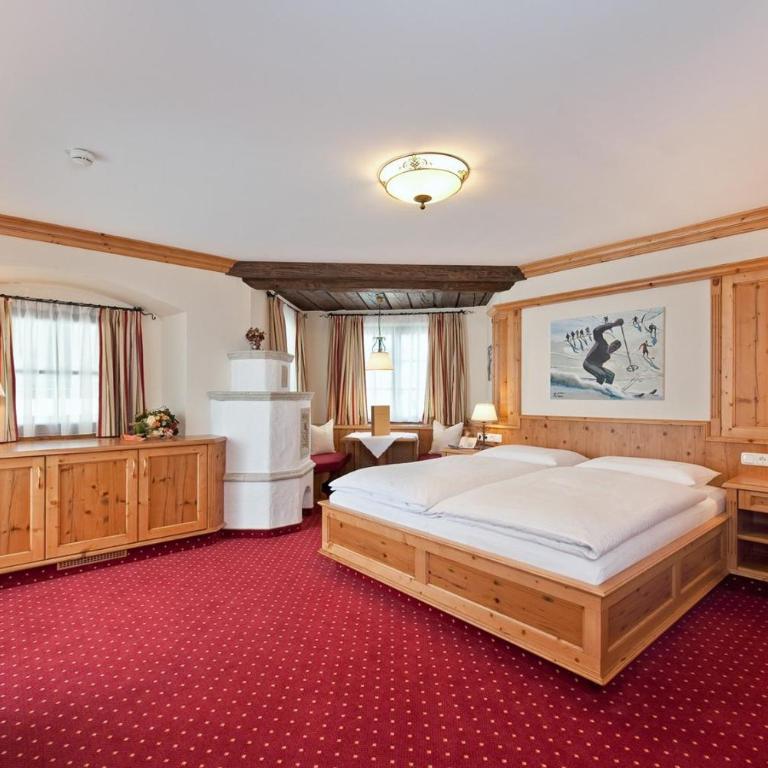 Eggerwirt Kitzbühel, Hotel & Restaurant - Superior Doppelzimmer mit Bad - 5
