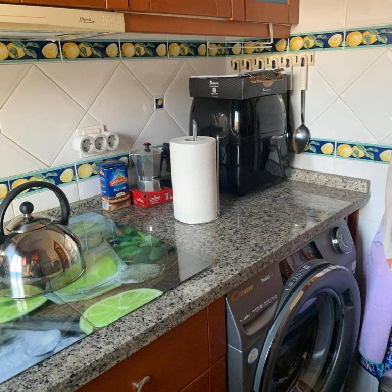 Apartamento Fuengirola Beach Vistas al Mar - Two-Bedroom Apartment with Balcony and Terrace - 24