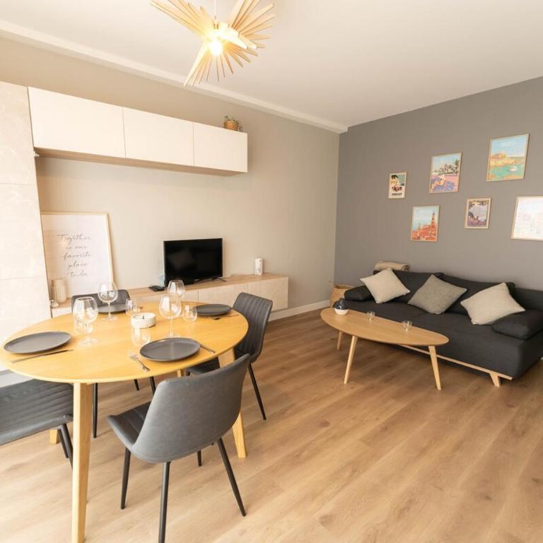 AK Superb 3P sea view, close to old town - Apartment - 16