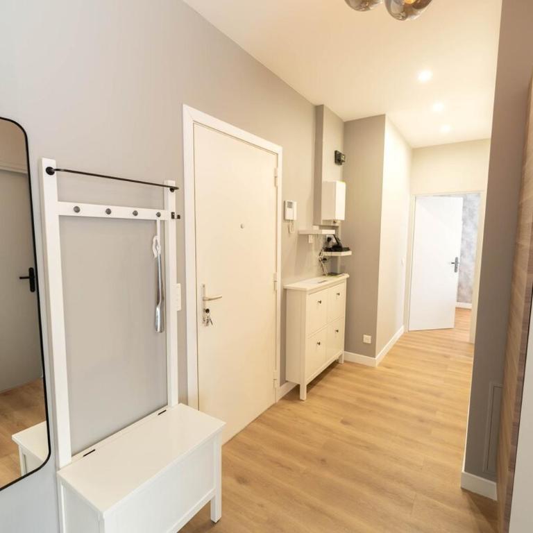AK Superb 3P sea view, close to old town - Apartment - 17