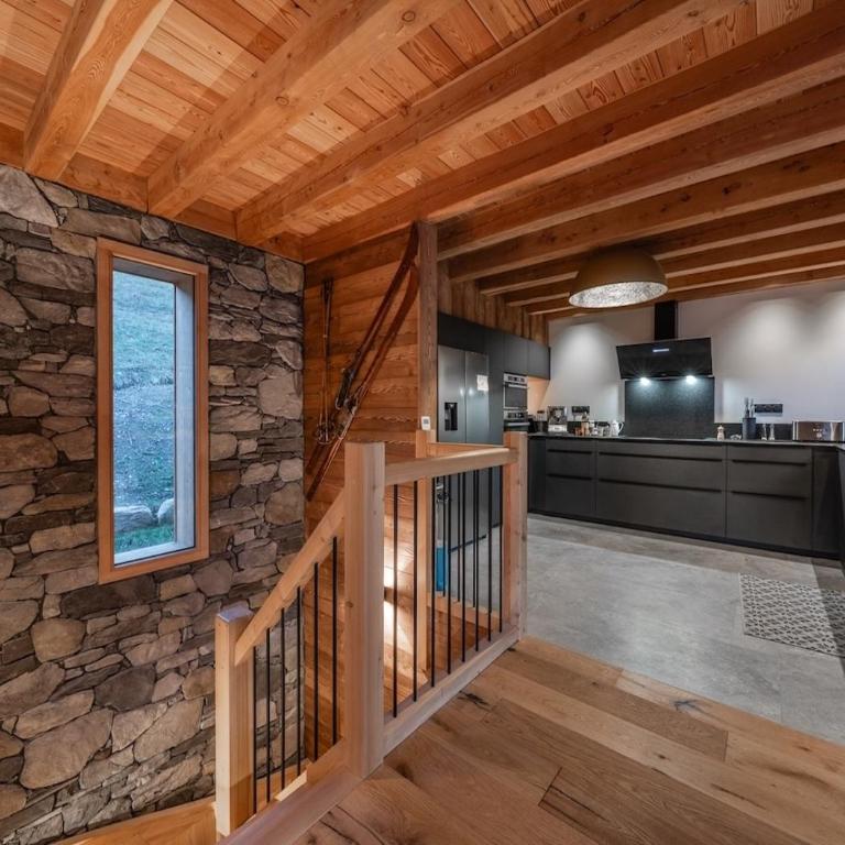 Chalet Le Refuge Luxe Authenticité à 200 m télécabine L Aravet Serre Chevalier - Chalet - 4