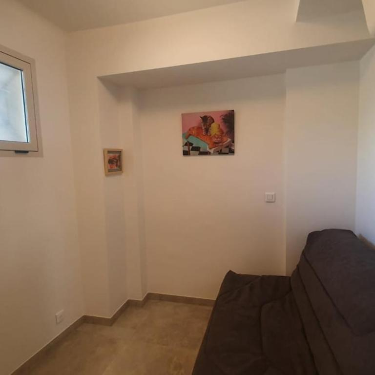 Cannes, 3 pièces proche Croisette - Apartment mit 2 Schlafzimmern, Terrasse und Meerblick - 8