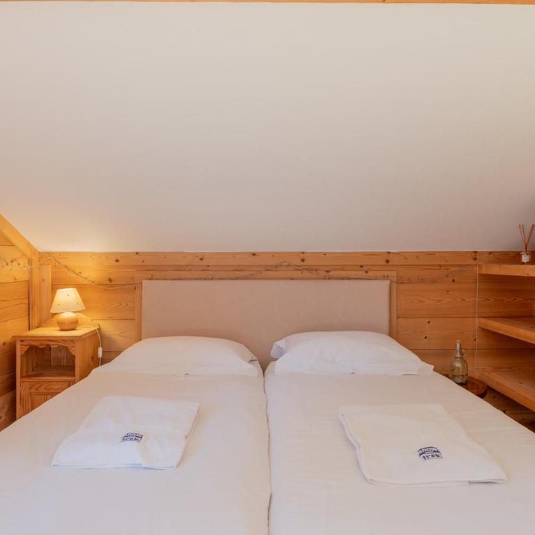 Gentianes Chalet - Snow and Trek - Morzine - Three-Bedroom Apartment with Mountain View - 9