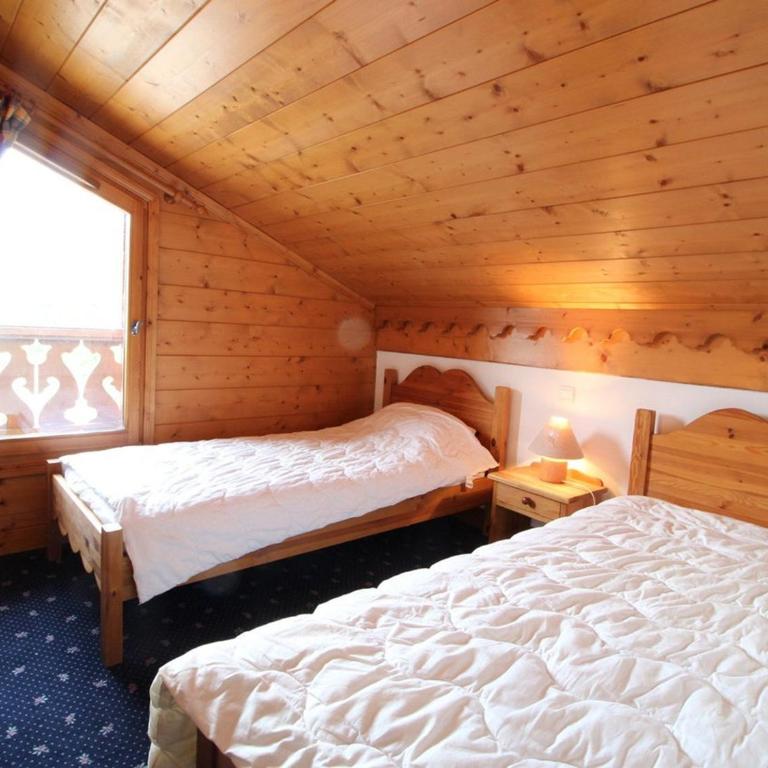 Chalet 4 pièces + mezzanine, 8 pers, WiFi, parking, proche spa, arrêt ski-bus - FR-1-572-112 - Apartment (8 Adults) - 9