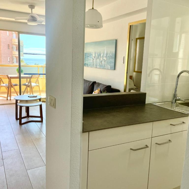 Luminoso apartamento de dos dormitorios en plena zona Levante - Two-Bedroom Apartment - 10