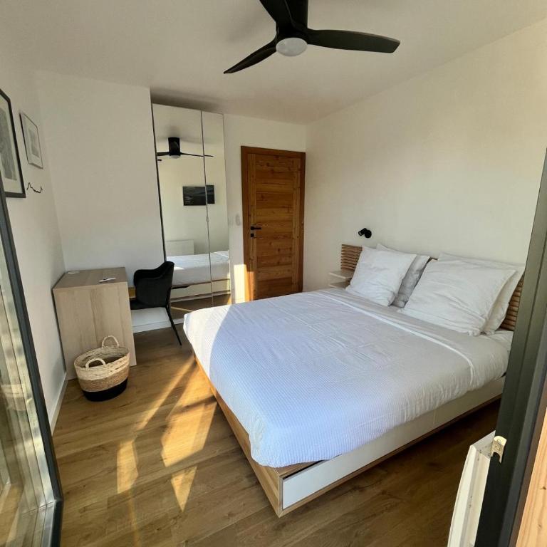 La Dame du Lac à Sevrier - Doppelzimmer mit Gemeinschaftsbad - 7