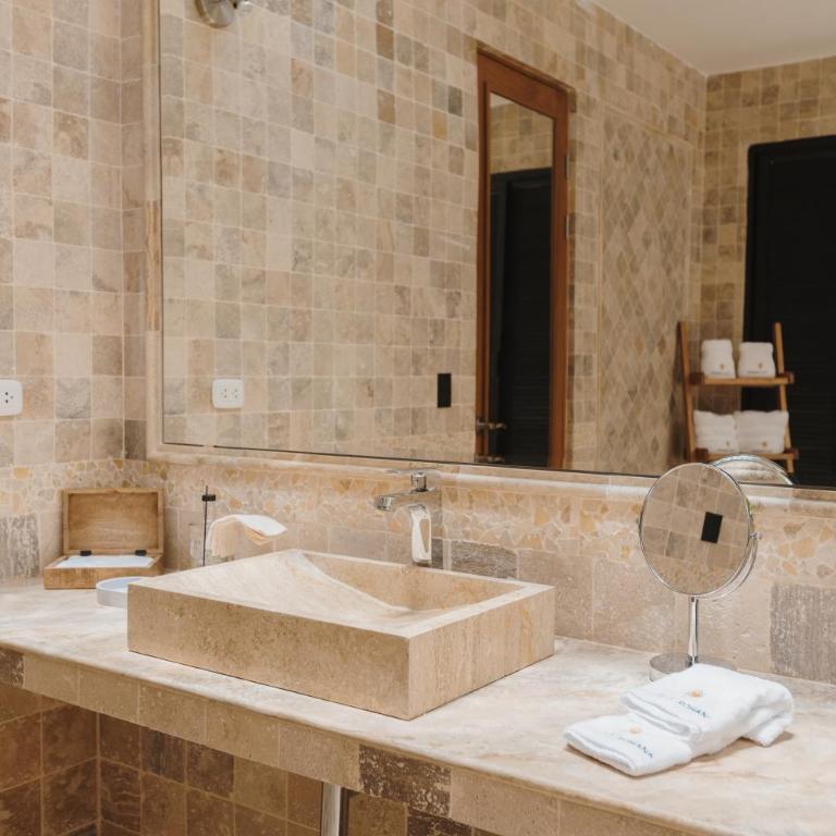 Villa Romana Boutique Hotel - Deluxe Double or Twin Room with Sea View - 2