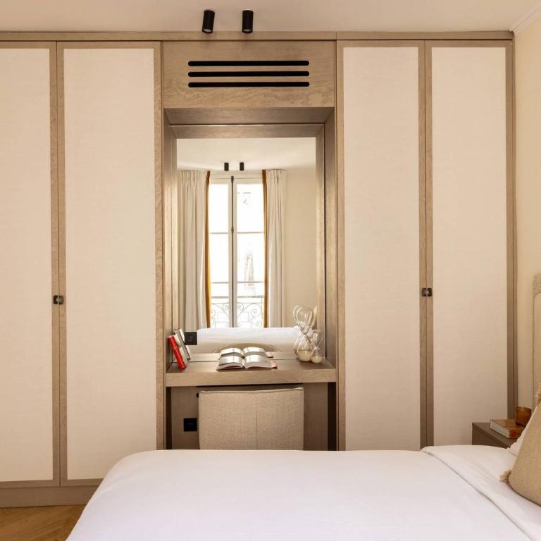 Luxurious Residence Saint Honore by onefinestay - Two-Bedroom Apartment 2 - 17