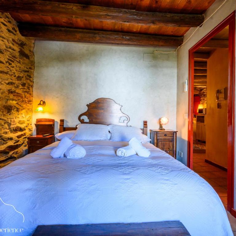 Casa Jordi - Piedra y bóveda en el corazón de Cadaqués I 3 suites I 2 parkings I patio con bbq - Casa Unifamiliar de 3 dormitorios - 26