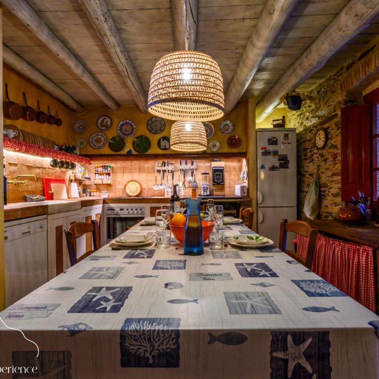 Casa Jordi - Piedra y bóveda en el corazón de Cadaqués I 3 suites I 2 parkings I patio con bbq - Casa Unifamiliar de 3 dormitorios - 21