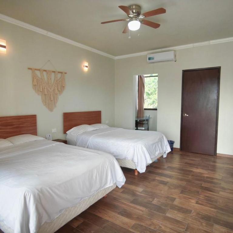 Hotel 230 Valladolid - Habitación Doble Deluxe - 2 camas dobles - 4