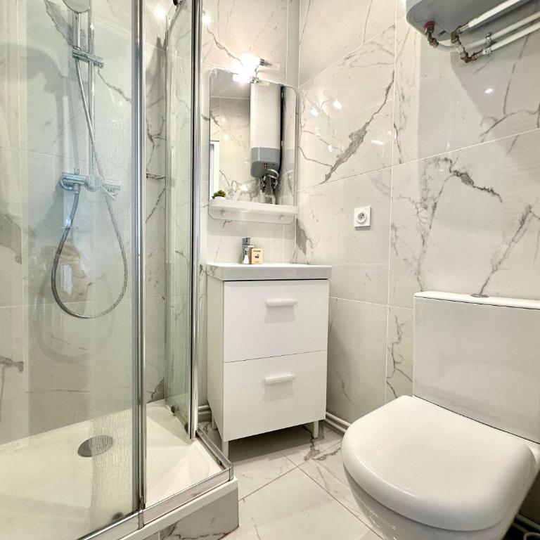 New 355 Suite Celine- Cosy Apartment Paris Center - Studio - 5
