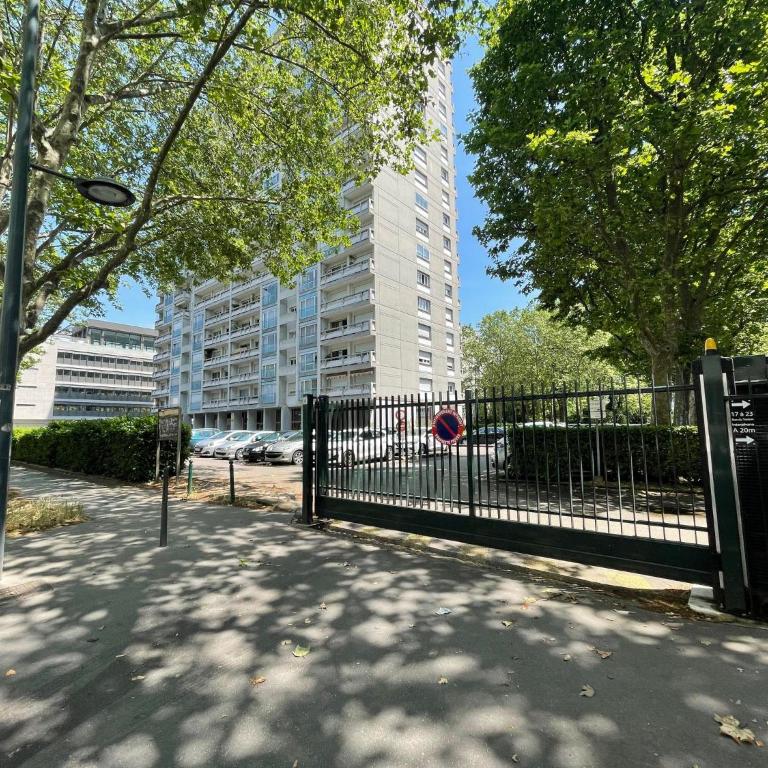 T2 Confort Tête d'Or - Parking gratuit - Climatisé - One-Bedroom Apartment - 2