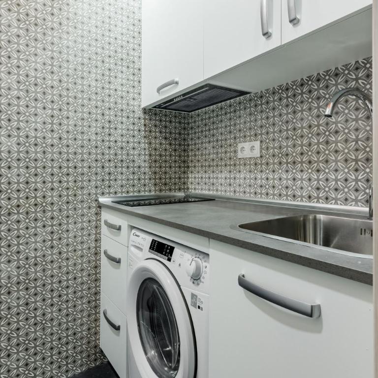 Charming Madrid Las Rosas, Alojamiento de 2 habitaciones con cocina - Apartamento - 5