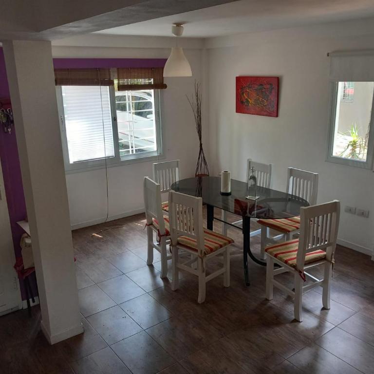 Casa Noviembre en el bosque - Three-Bedroom House - 11