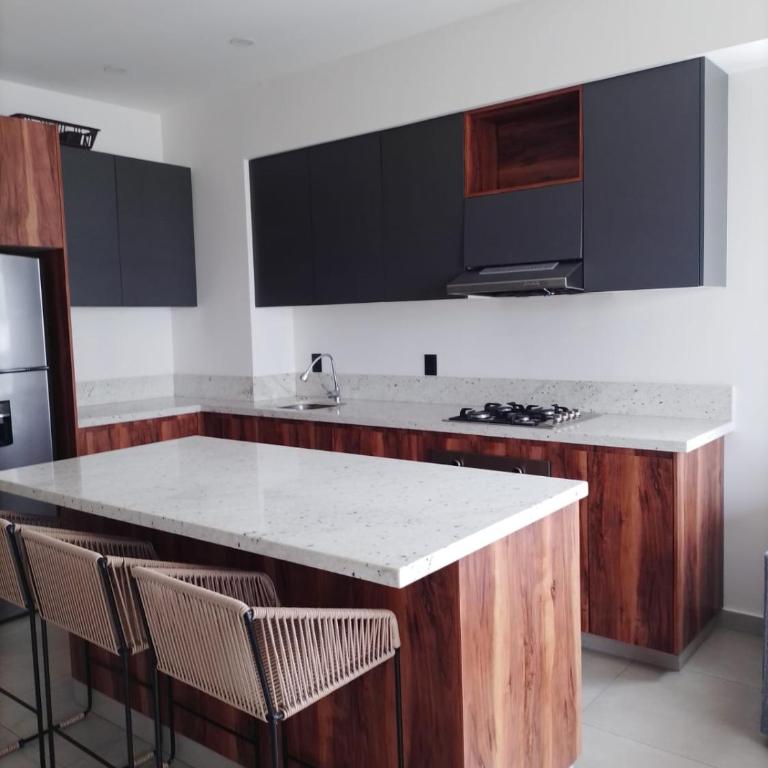 Central Studio with Roof Top Romantic Zone 202 - One-Bedroom Apartment - 11