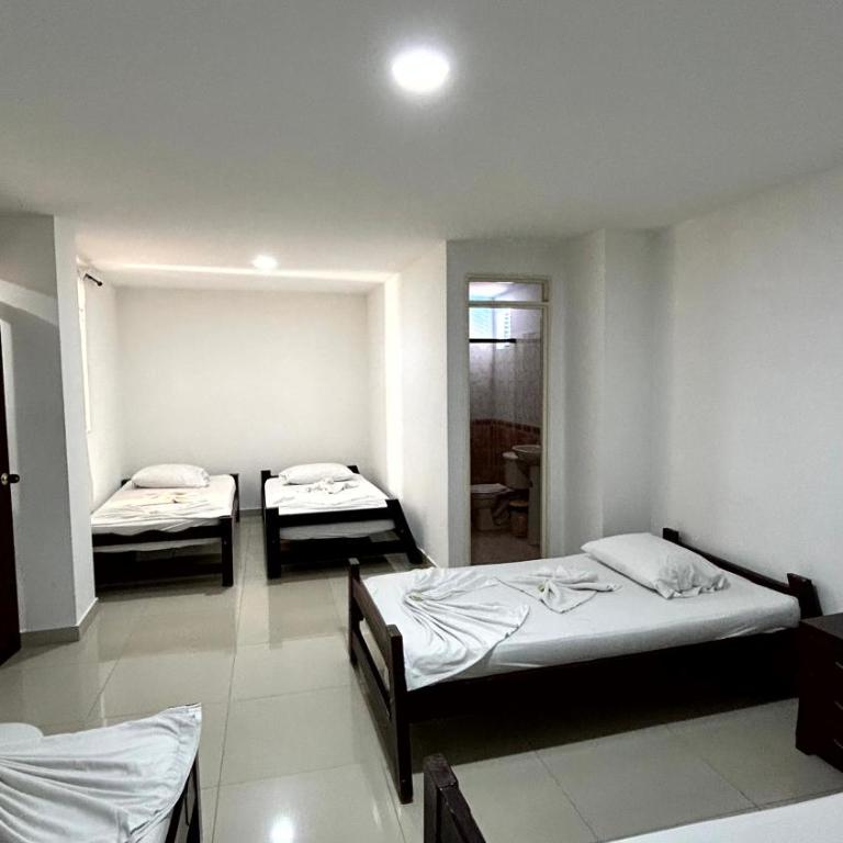 Hotel Imperio - Habitación Familiar - 3