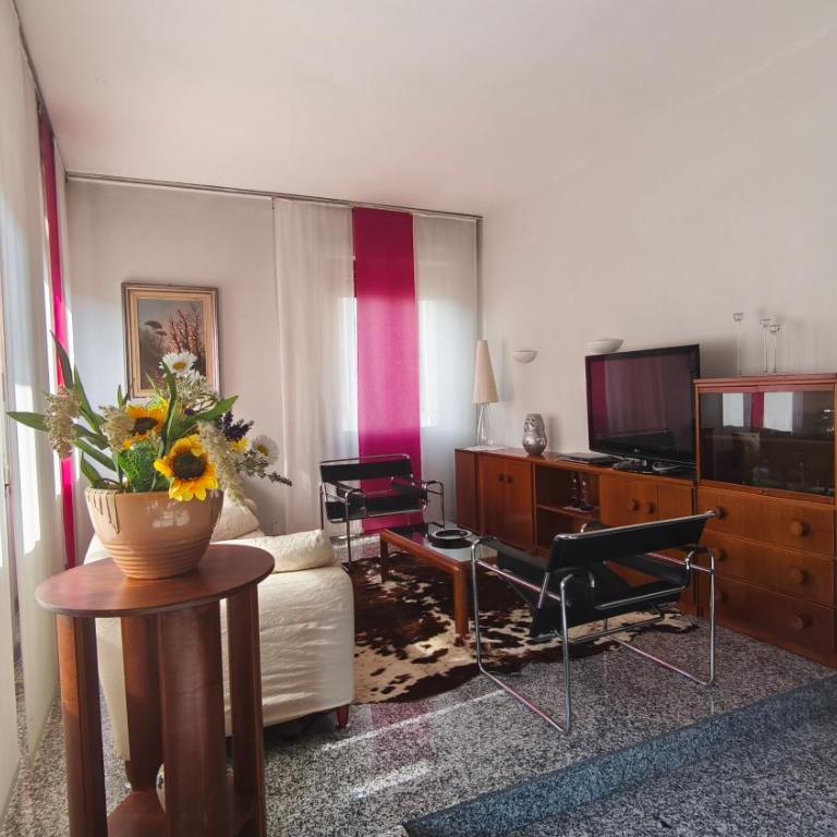 A casa di Nora - Appartamento con 2 Camere da Letto - 1