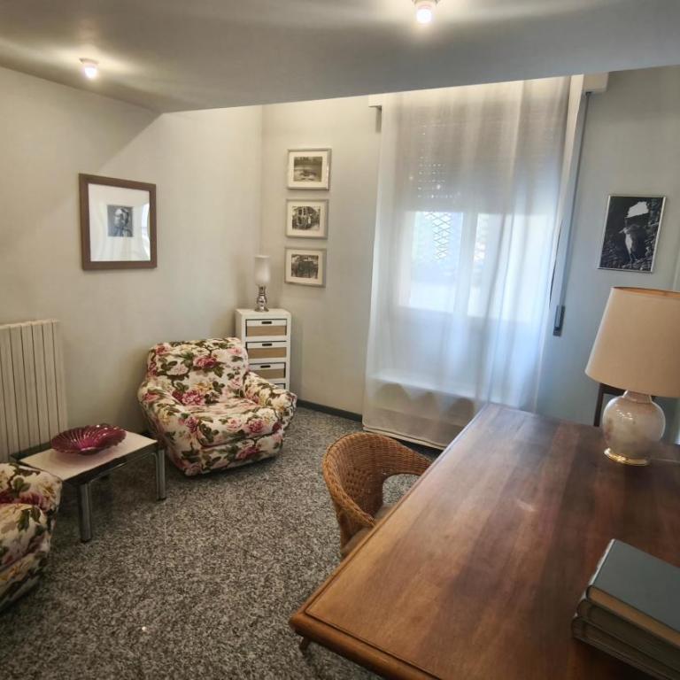 A casa di Nora - Appartamento con 2 Camere da Letto - 2