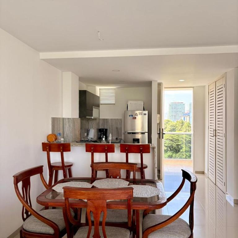 Apartamento moderno cerca de la playa - Two-Bedroom Apartment - 2
