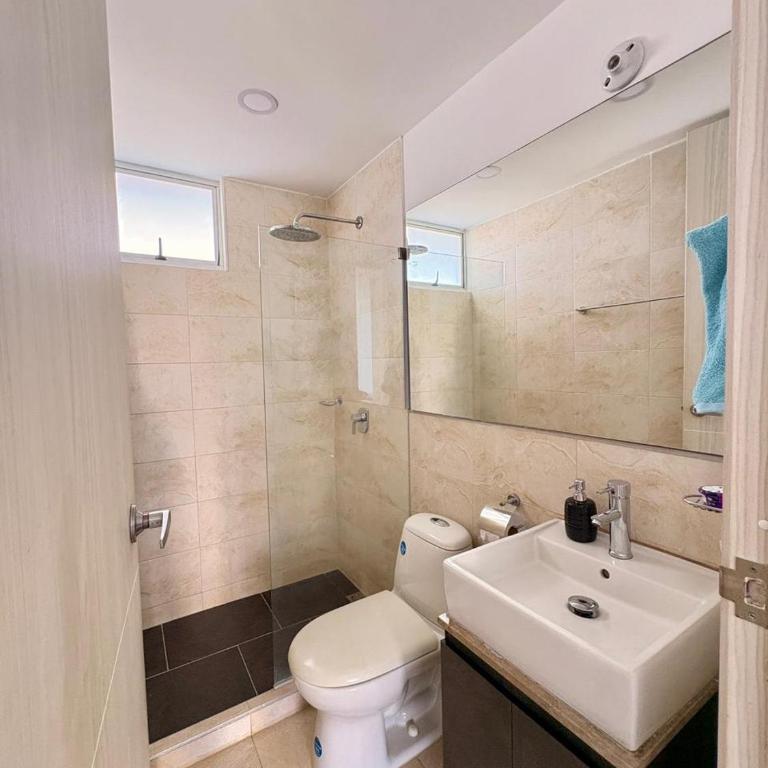 Apartamento moderno cerca de la playa - Two-Bedroom Apartment - 8