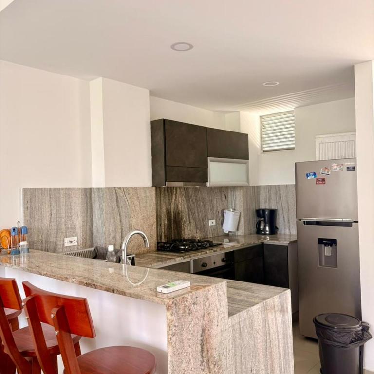 Apartamento moderno cerca de la playa - Two-Bedroom Apartment - 11
