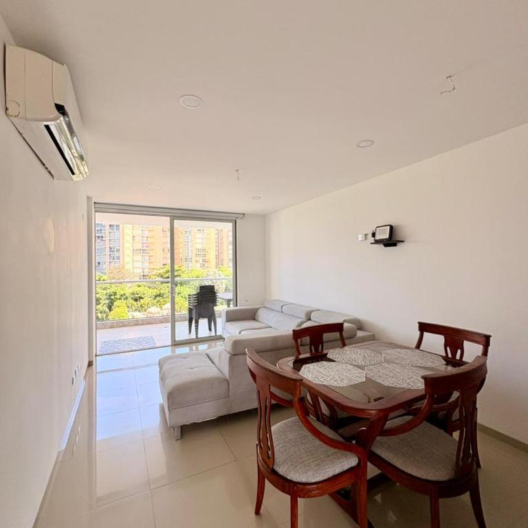 Apartamento moderno cerca de la playa - Two-Bedroom Apartment - 15