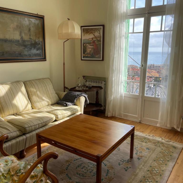 Apartment with sea view & spacious terrace - Two-Bedroom Apartment - 6