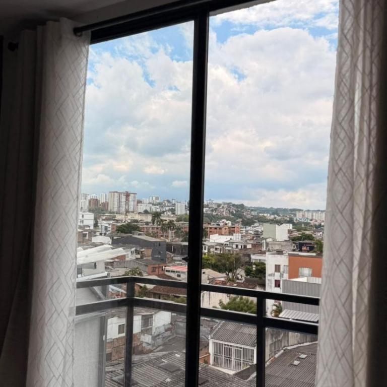 Moderno apt con vista a la ciudad y estilo único - One-Bedroom Apartment - 11