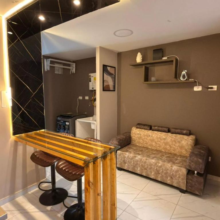 Moderno apt con vista a la ciudad y estilo único - One-Bedroom Apartment - 13