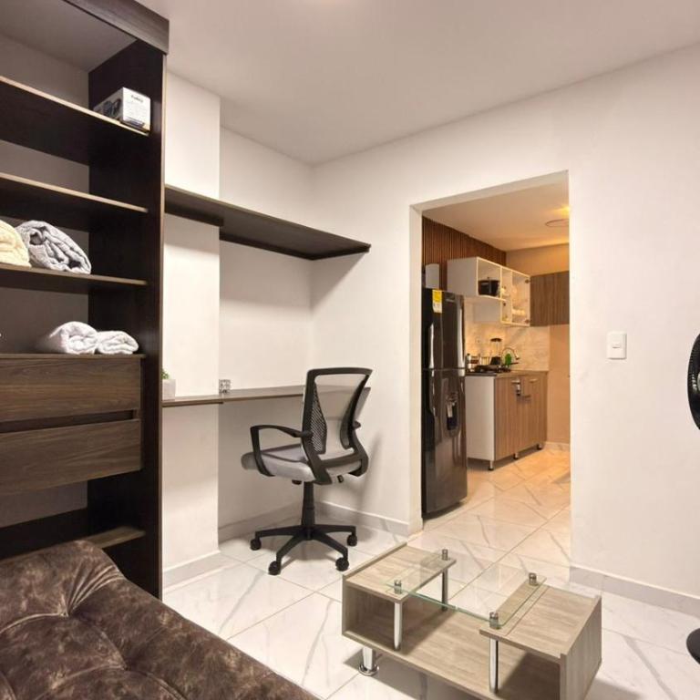 Moderno apt con vista a la ciudad y estilo único - One-Bedroom Apartment - 24