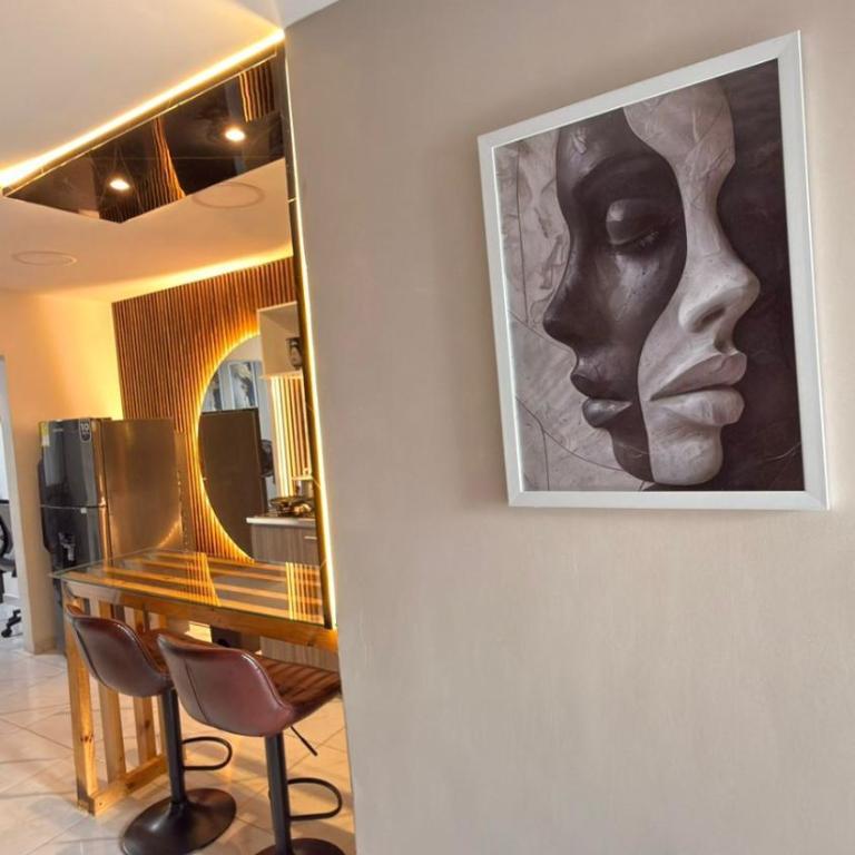 Moderno apt con vista a la ciudad y estilo único - One-Bedroom Apartment - 29