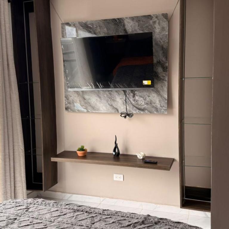Moderno apt con vista a la ciudad y estilo único - One-Bedroom Apartment - 34