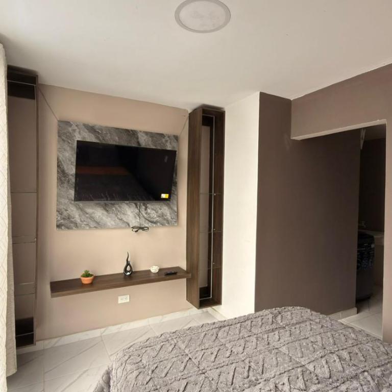 Moderno apt con vista a la ciudad y estilo único - One-Bedroom Apartment - 50