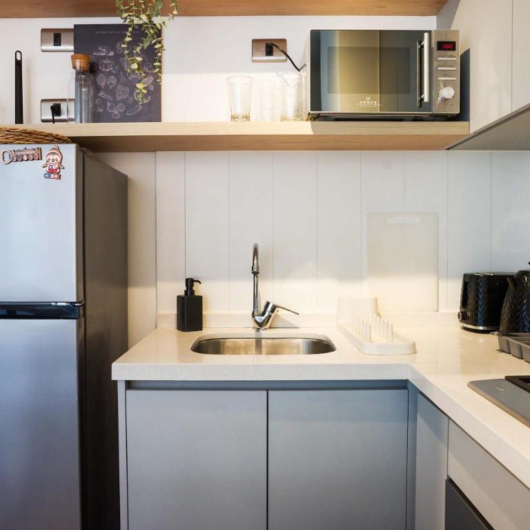 Stylish Oasis for Five in Guardia Vieja - Apartment - 7